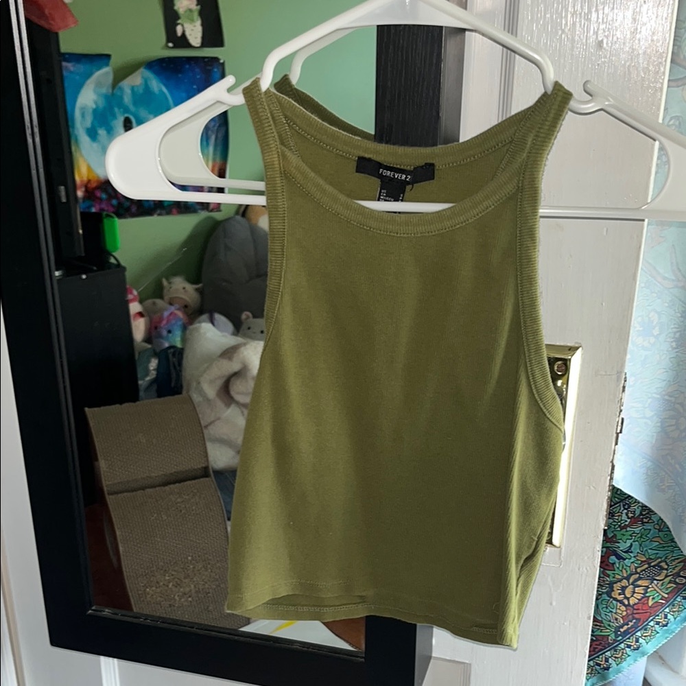 Forever 21 Green Sleeveless Crop Tank Top